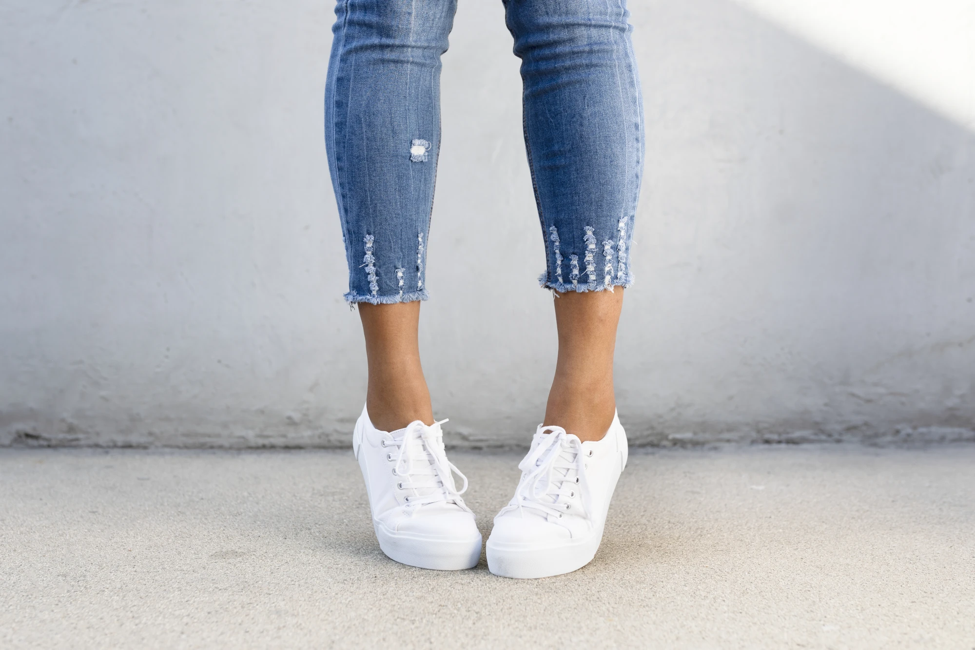 Women's Sneakers Slide 3